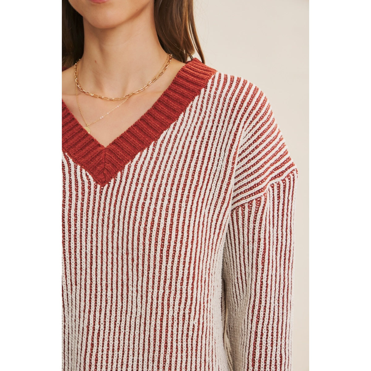 Two Tone Chenille Ribbed V-Neck Sweater