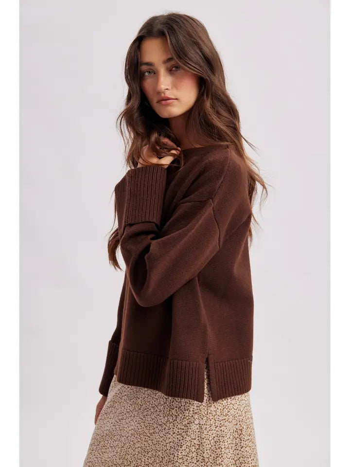 Premium Wide Sleeve Cuff Sweater In Walnut