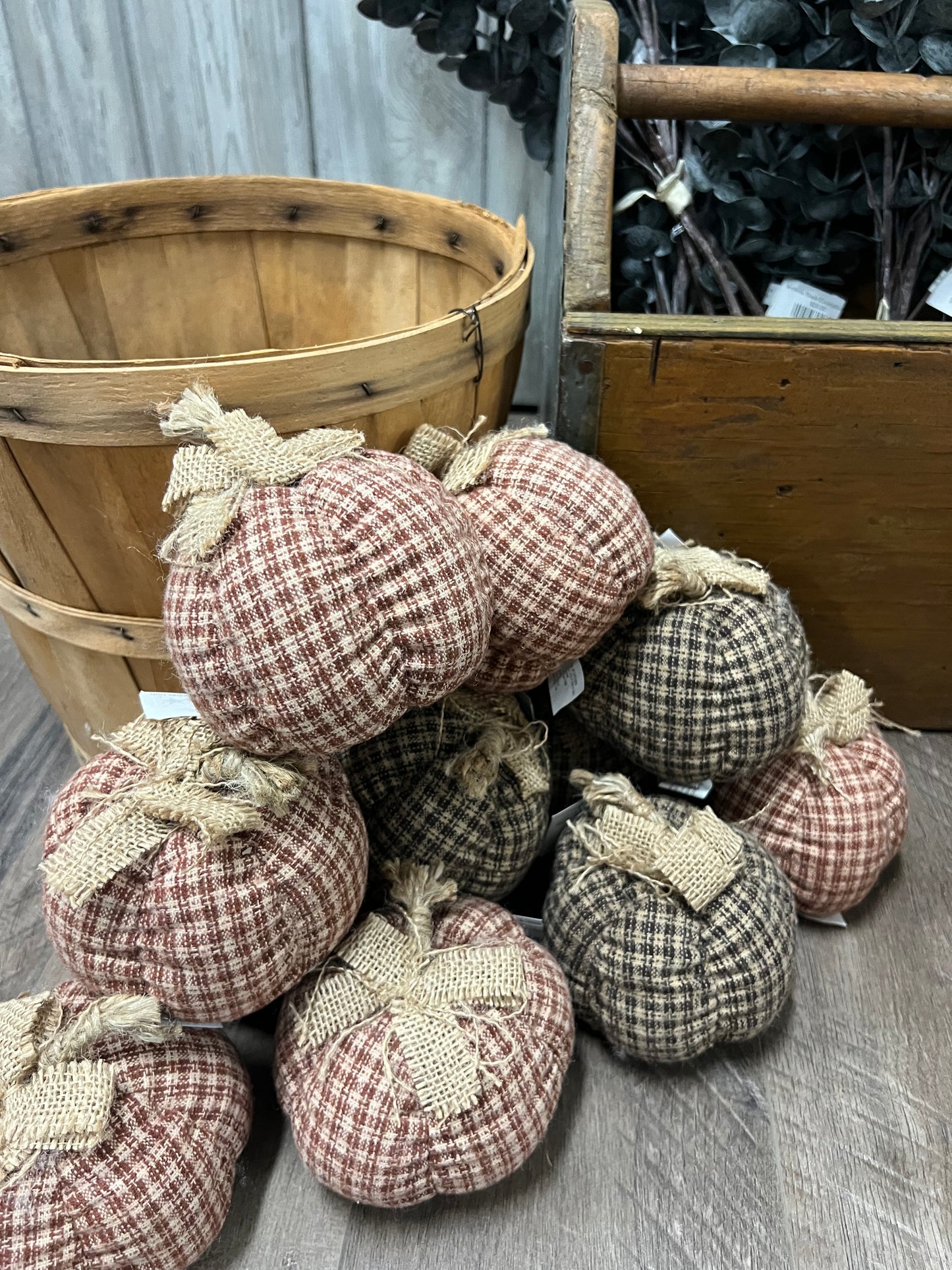 Mini Plaid Pumpkins In Dark Brown