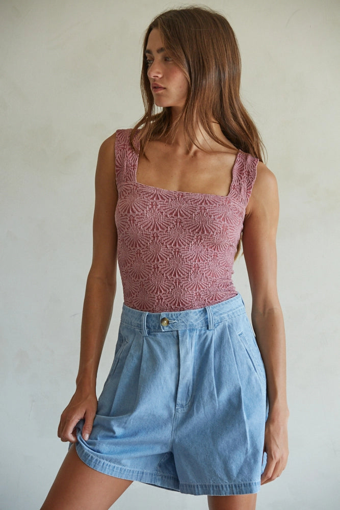Seamless Staple Top In Maroon