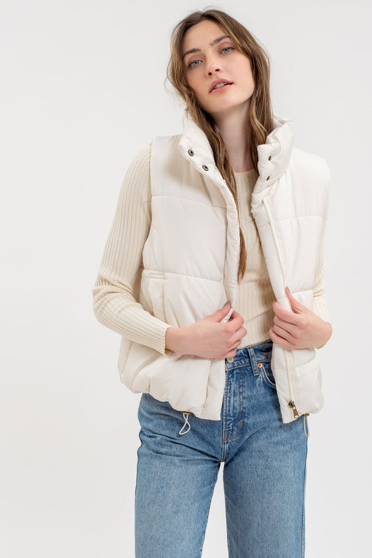 Miley Puffer Vest in Ivory