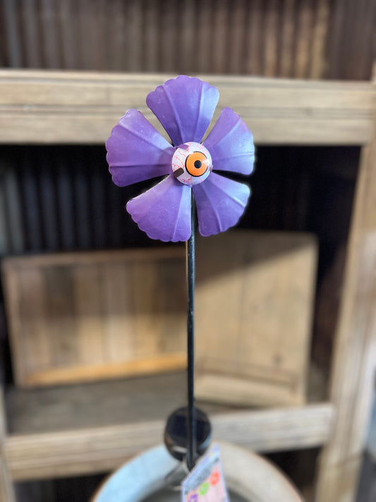 Spooky Eye Stake in Purple