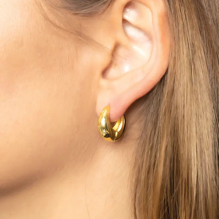14K Gold-Dipped Flower Hoop Earring