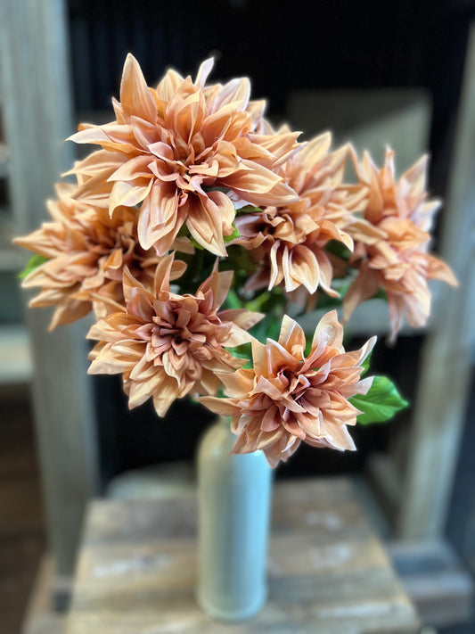Silk Large Peach Dahlilah Bush