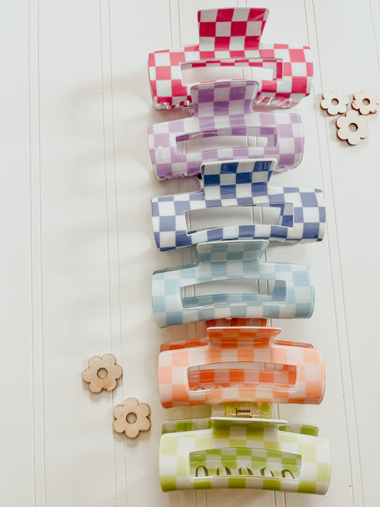 Jumbo Checker Hair Claw Clip